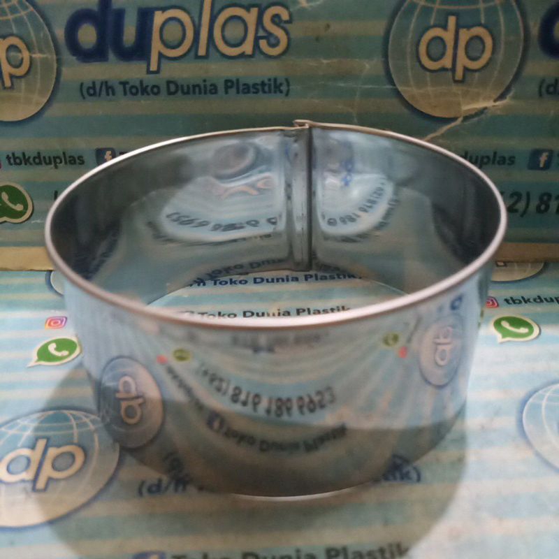 Ring Cutter Kue Bulat Lingkaran 10 cm