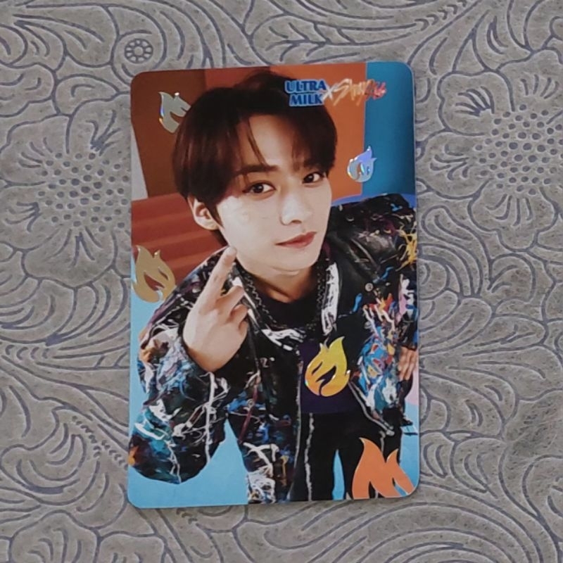 Official Photocard LeeKnow Lee Minho Stray Kids X Ultra Milk pc skz um Ornament Hologram Element