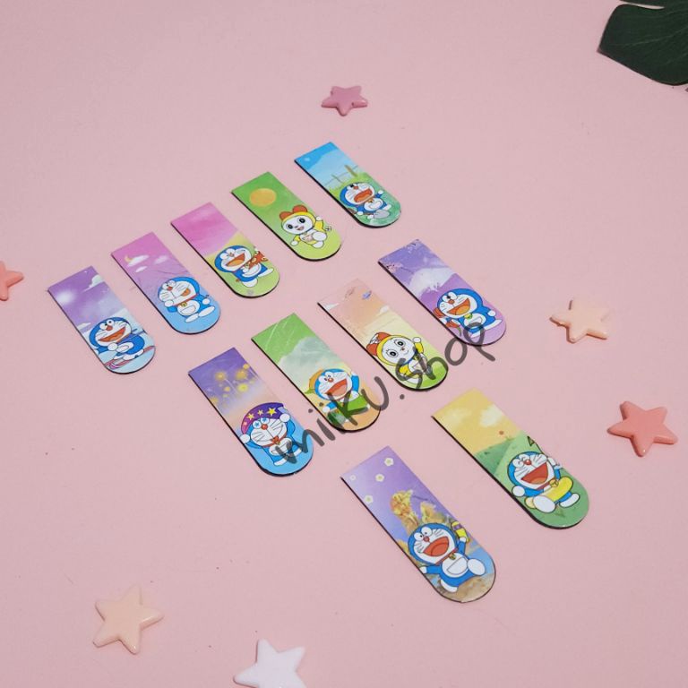 

1PCS PEMBATAS BUKU MAGNET BOOKMARK DORAEMON