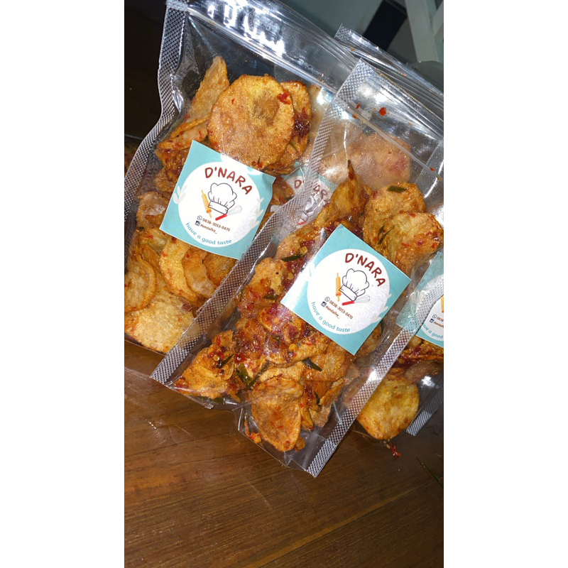 

kripik kentang pedes daun jeruk
