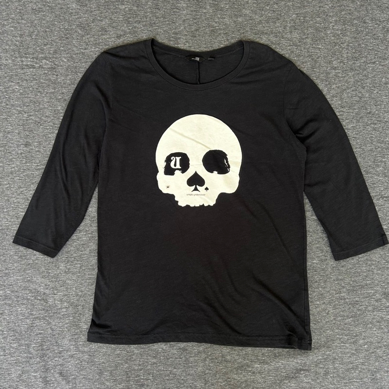 Uniqlo Undercover UU Skull 3/4 Raglan Shirt | Kaos Lengan Panjang Second Branded Streetwear