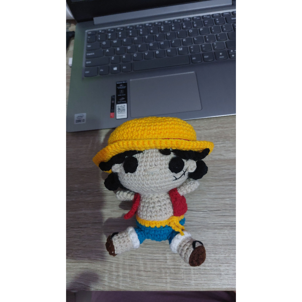 Boneka Luffy Rajut