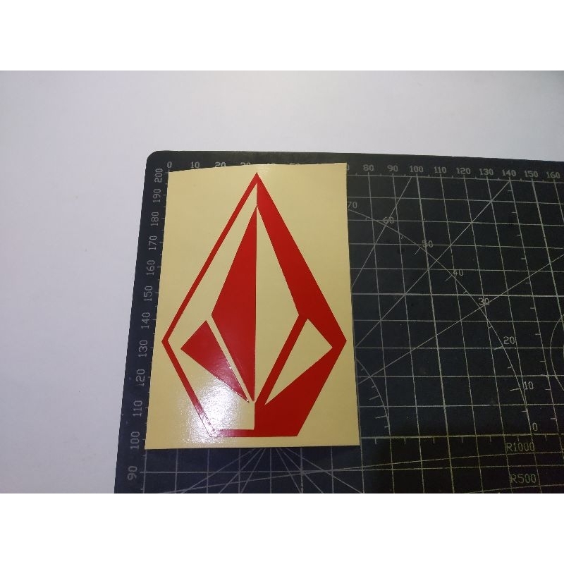 

cutting stiker volcom