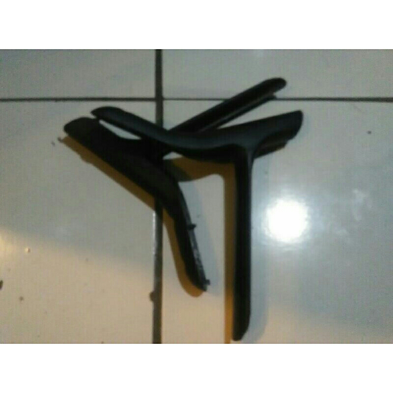 kaki tv LG 32B550A plus baut
