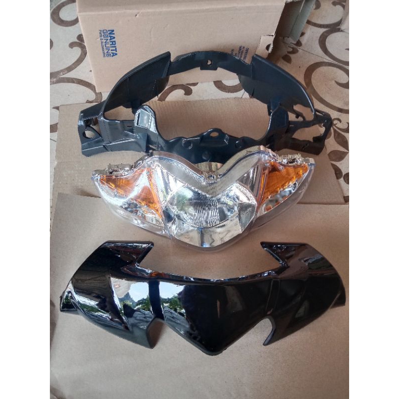 Batok Kepala Depan Revo 110/ Absolute Batok Kepala Lampu Plus Vissor REVO LAMA