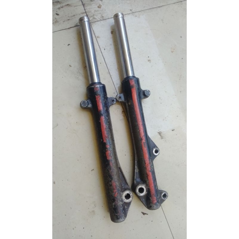 shok depan beat karbu