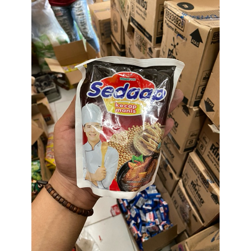 

kecap kental manis cap sedaap kemasan refil ekonomis