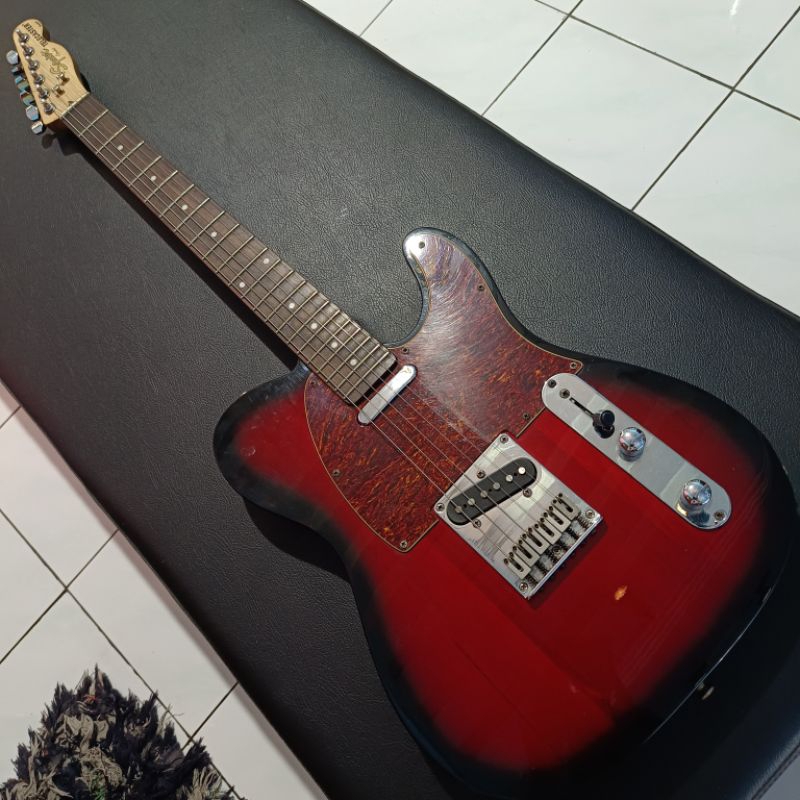 Squier Telecaster Standard
