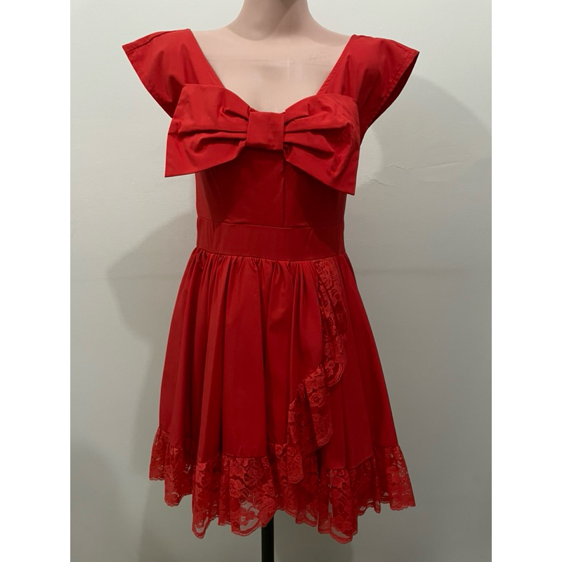 DRESS MERAH ELEGAN MEWAH
