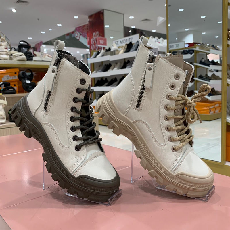 SEPATU BOOTS wanita  ST. MORITZ original matahari