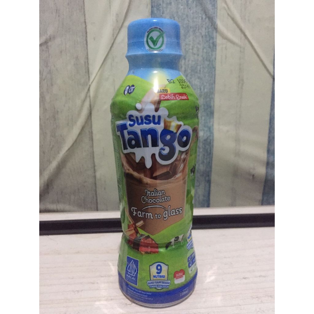 

TANGO Susu Coklat Italia & Strawberry Dream 250 ml murah