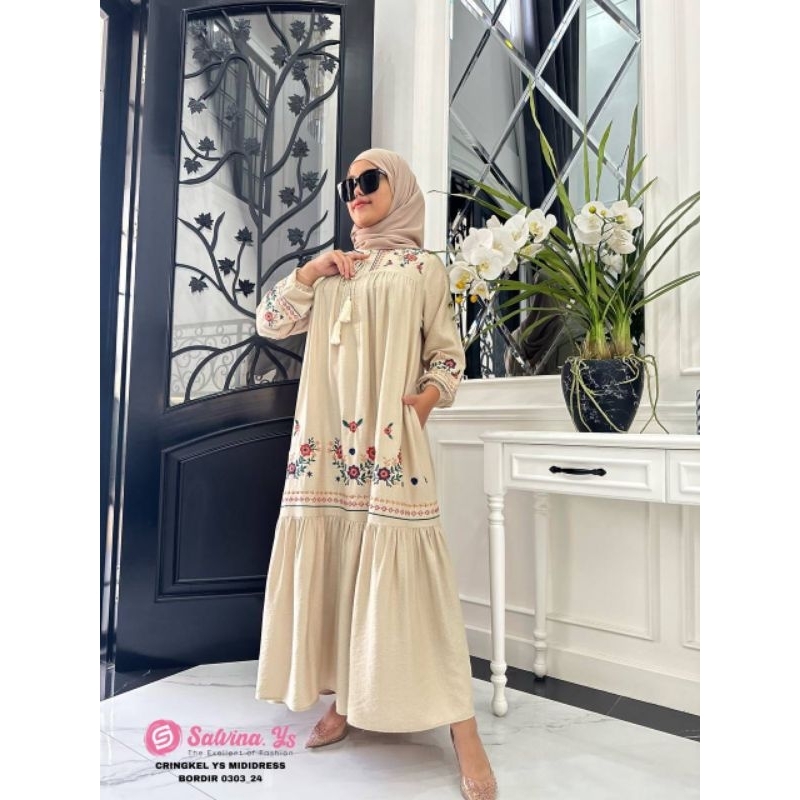 Nala Midi Dress Crincle by Salvina.ys