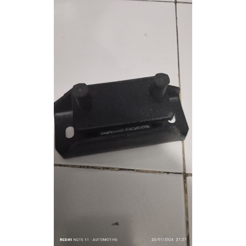 Mounting Transmisi Panther 2.5 Original 100%