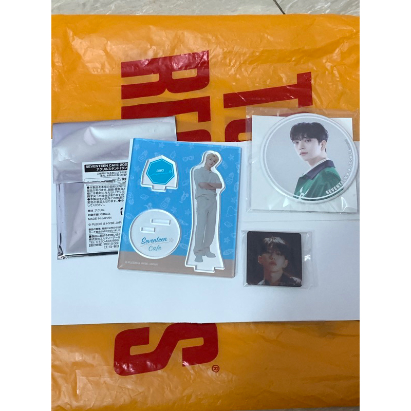 [SEVENTEEN OFFICIAL PRODUCT] SEVENTEEN CAFE, SEVENTEEN MUSEUM AND GACHA