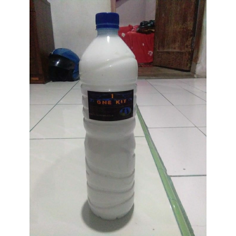 Stp Kit Silicon Emulsion Pengkilap Body Dasbor Ban Motor/Mobil 1.5 Liter