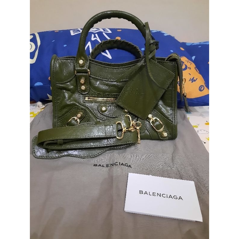 balenciaga city edge