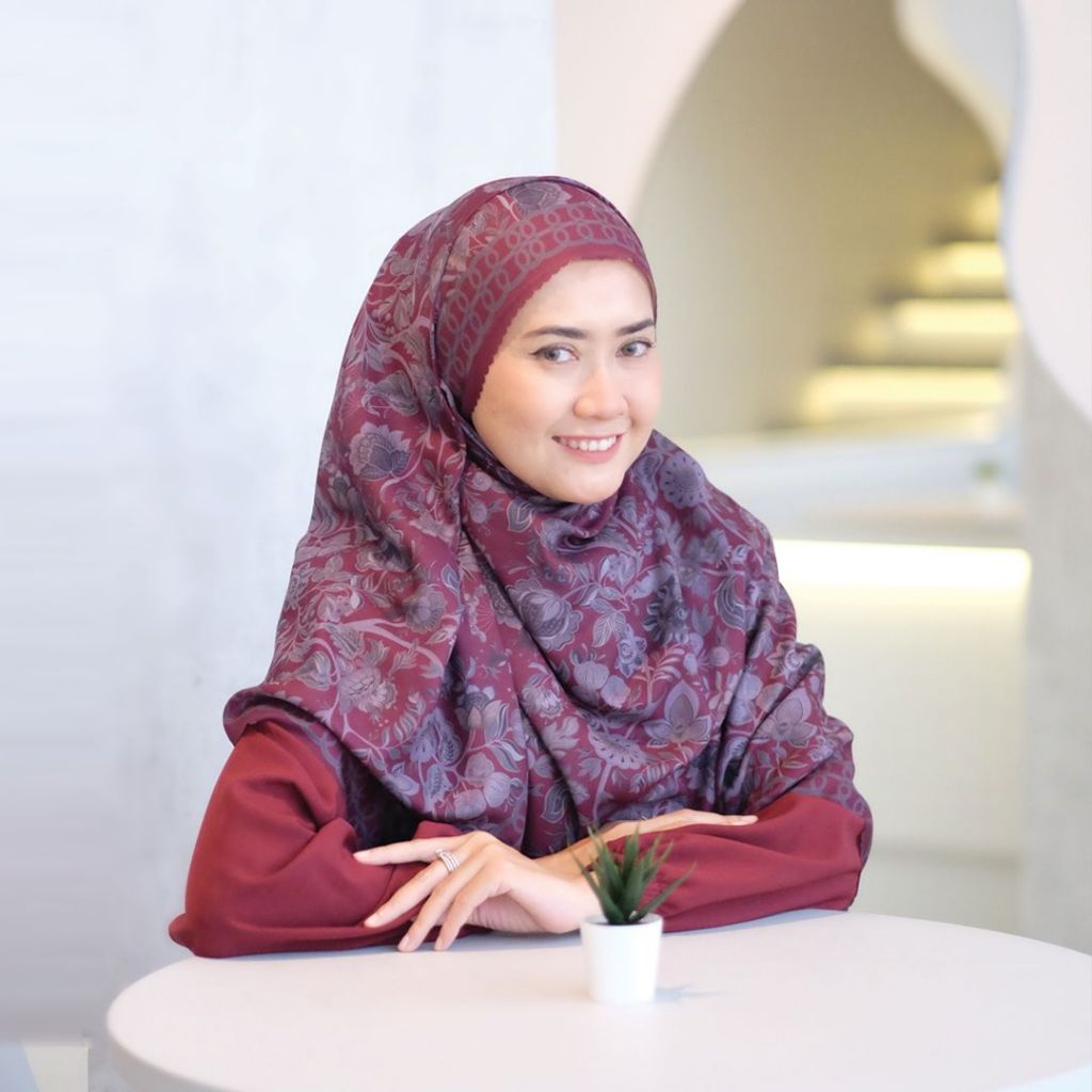 [Spesial Collection] ALLURE SQUARE Missmarina X Lulu Elhasbu | Hijab Voal Square Print Syari