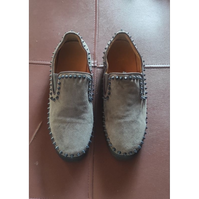 Second Preloved - Louboutin Paris