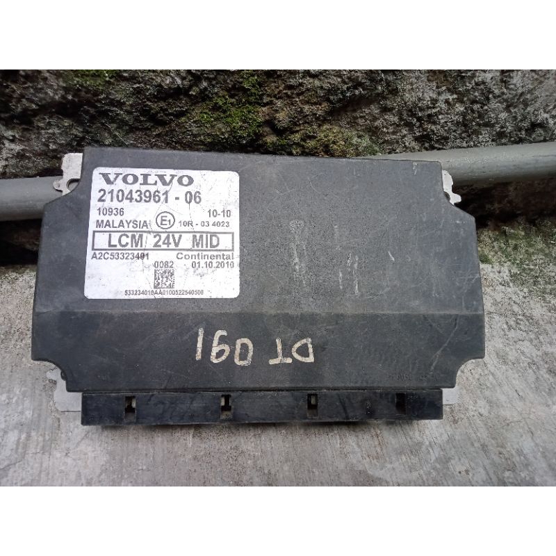 ecu lcm Volvo modul kontrol lampu Volvo truck bus 21043961-06 original