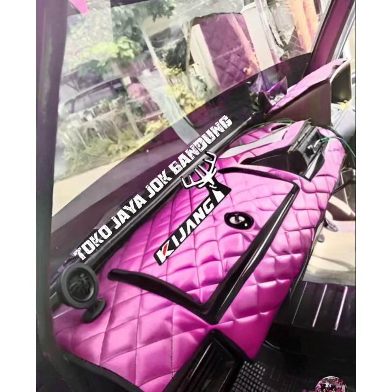 Alas pelindung Dashboard mobil kijang super kotak