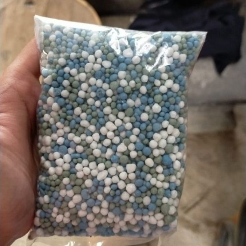 Pupuk NPK Khusus Mawar (Hydro complek+cantik)