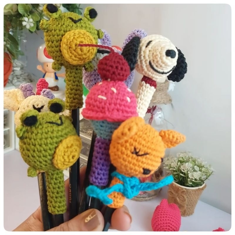 

pensil hias rajutan | pensil karakter | pencil topper