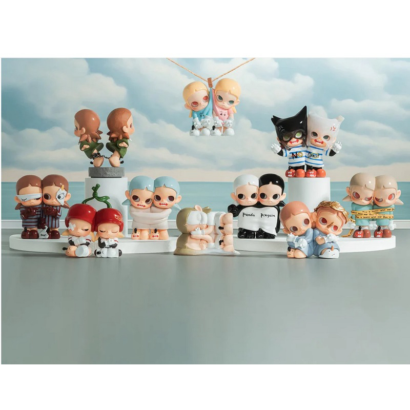 Zsiga twins series figure