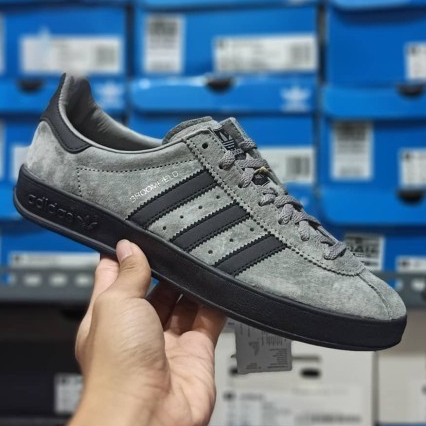 Adidas Broomfield OG Black Grey Sneakers - Sepatu Sneakers Pria Wanita