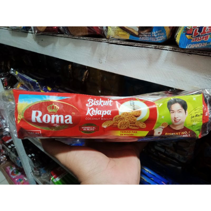 

Biskuit Roma Kelapa 1 Pack isi 10Pcs