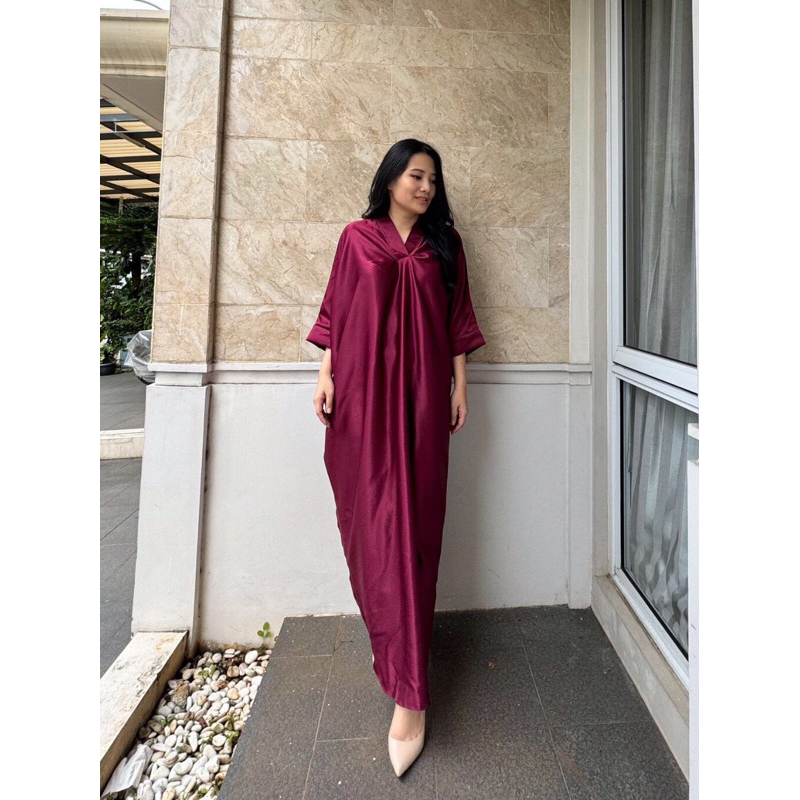 Kaftan Fashion Muslim Wanita / Baju Muslim Polos / Kaftan Satin Jumbo / Kaftan Lebaran Allsize / Kaf