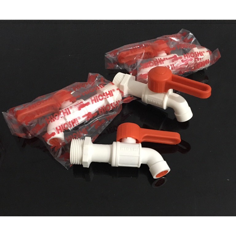 Kran Tembok PVC 1/2” Hioshi