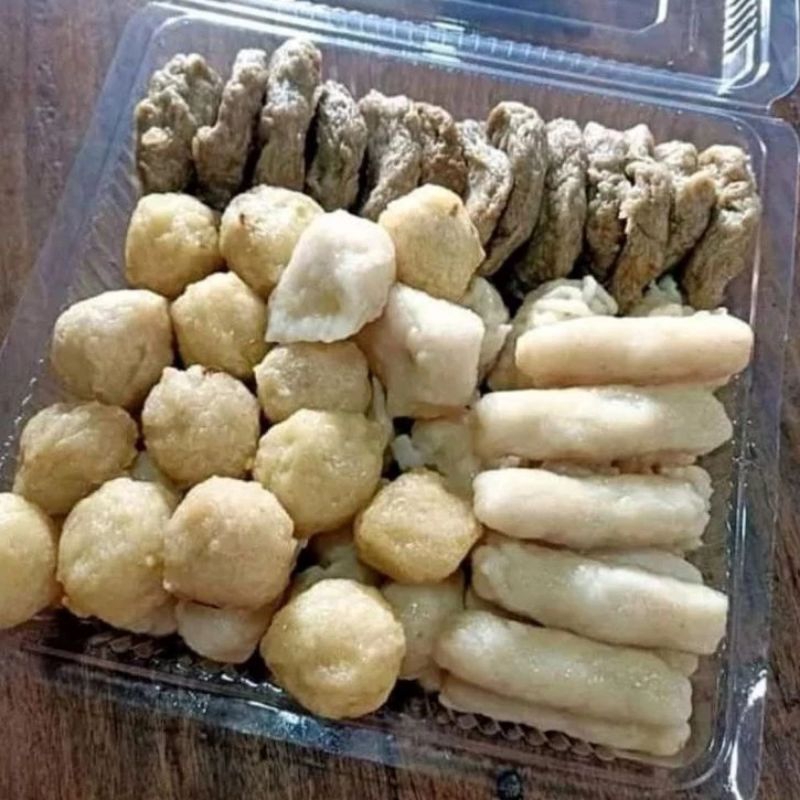 

Pempek Paket isi 50 campur. Free cuko 500 ml