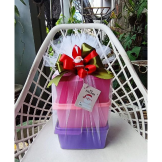 

Hampers natal/ulangtahun/ lebaran /souvenir by tupperware / Parcel Mania Magelang