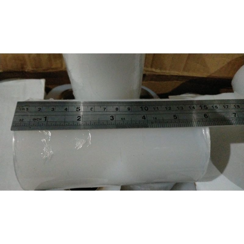 

STRECHT FILM PUTIH 15CMX200M ECER 1 ROLL