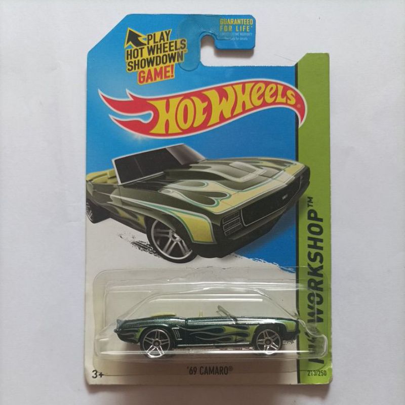 Hot Wheels 69 Camaro Hijau