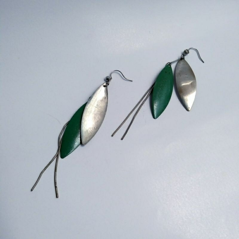 Anting - anting / Earrings jewelry steel