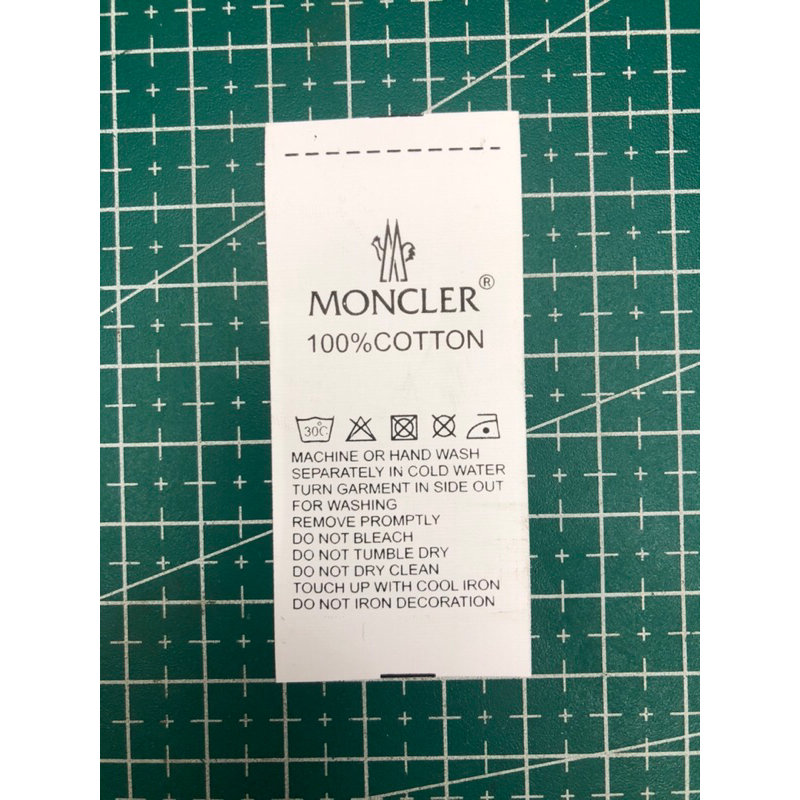 

MONCLER LABEL TAG WASH SUPER PREMIUM CO 1X DIKIRIM 600PCS