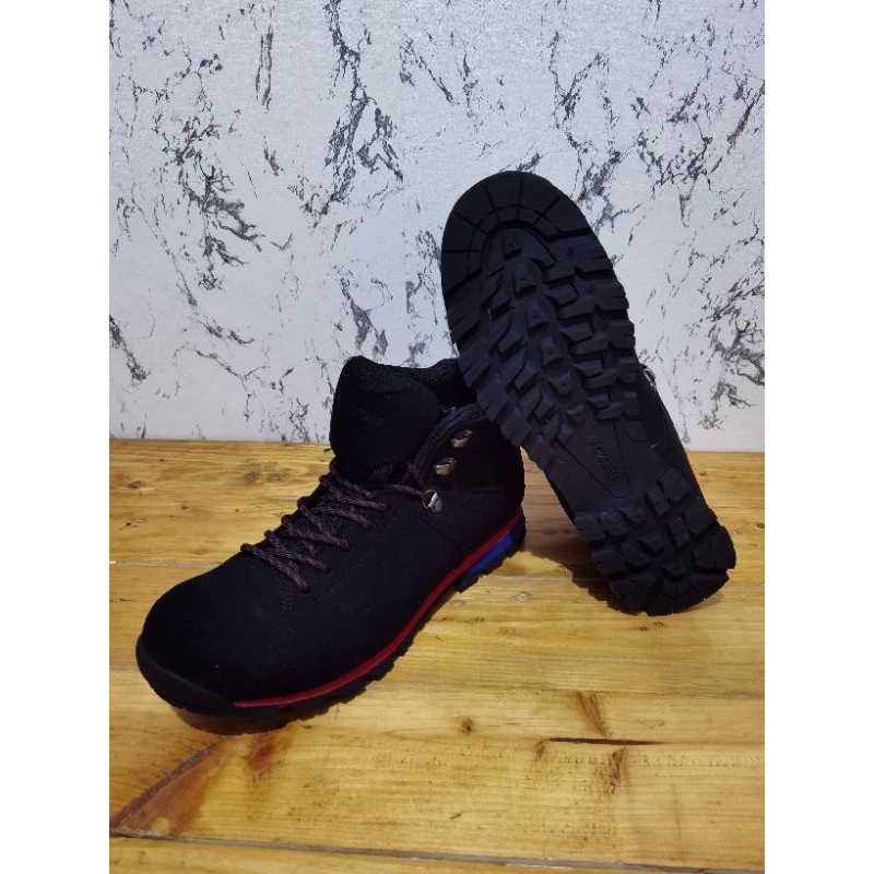 Sepatu Hiking Gunung Trail Run Columbia Size 43⅓