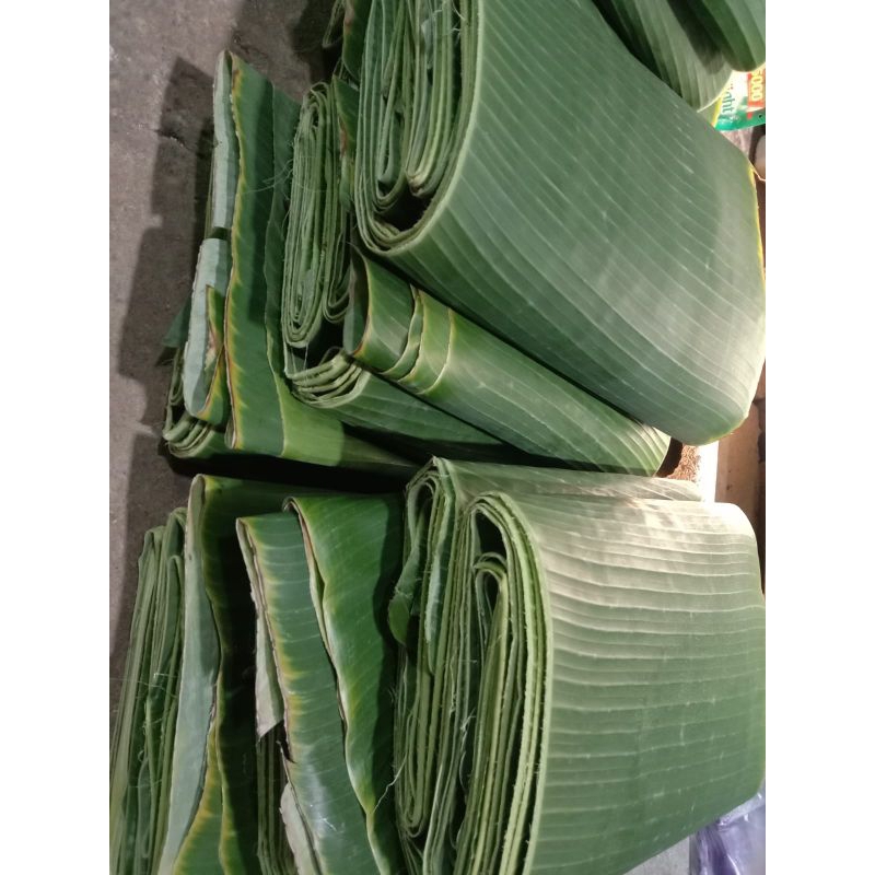 

DAUN PISANG SEGAR 1Kg, DAUN PISANG BATU