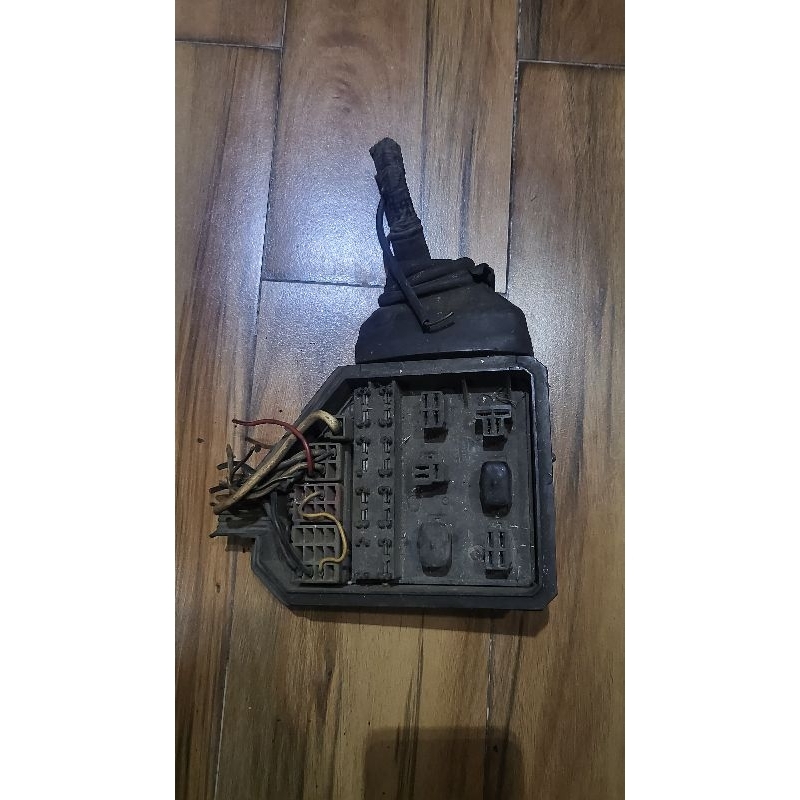 BOX SEKRING LUAR TOYOTA COROLLA DX ORIGINAL