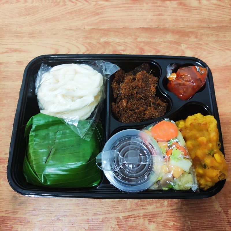 

Paket nasi gepuk kemasan bento