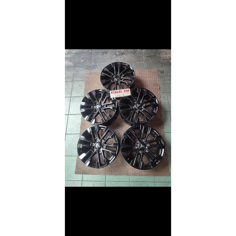 Velg Original Pajero Black 2023