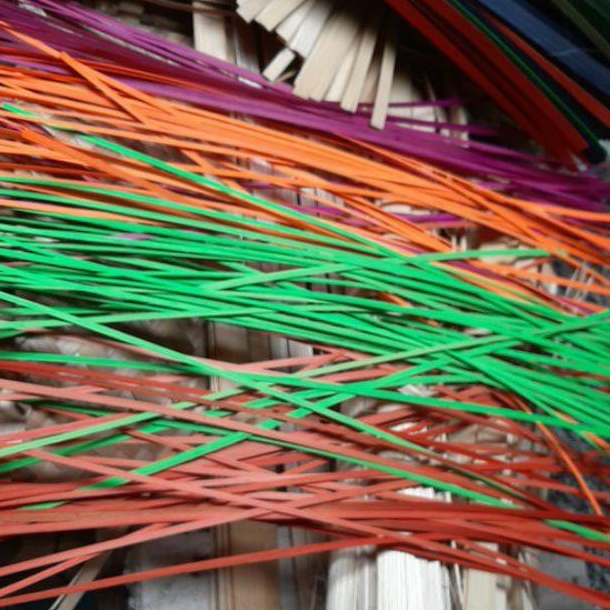 Iratan bambu warna warni isi 100 pcs bahan anyaman untuk prakarya, arai bambu untuk kerajinan halus 