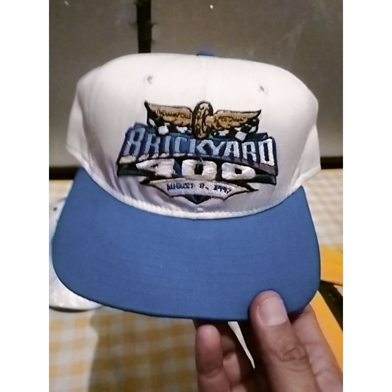 TOPI NASCAR BRICKYARD 400 DE LONG