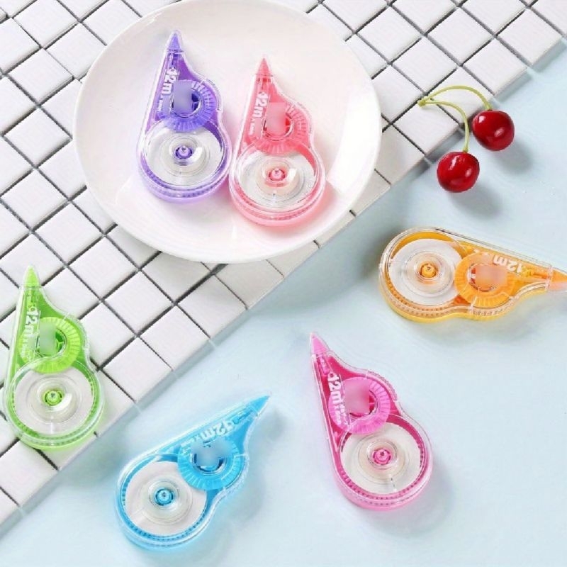 

TIP-EX ROLL PENGHAPUS BAHAN KERTAS PANJANG 12Mx5mm HARGA 1 PCS barang redy( warna random)