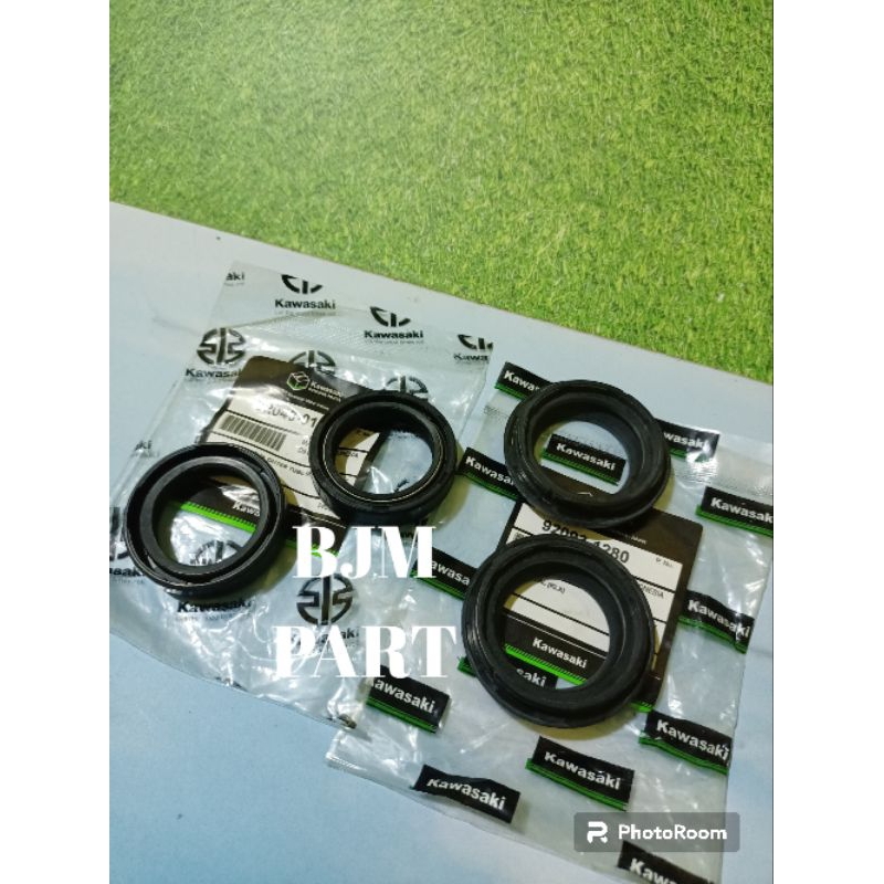 Seal Shock+Seal Debu/Seal Abi Kawasaki KlX 150 S L Ori