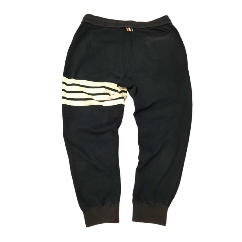 celana jogger thom browne