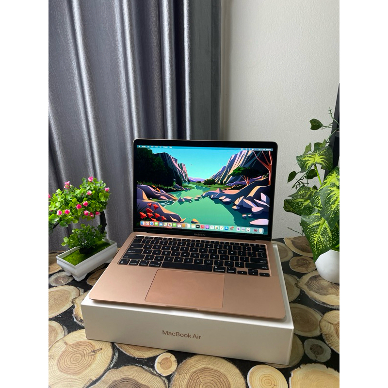 MacBook air 13inch M1 2020