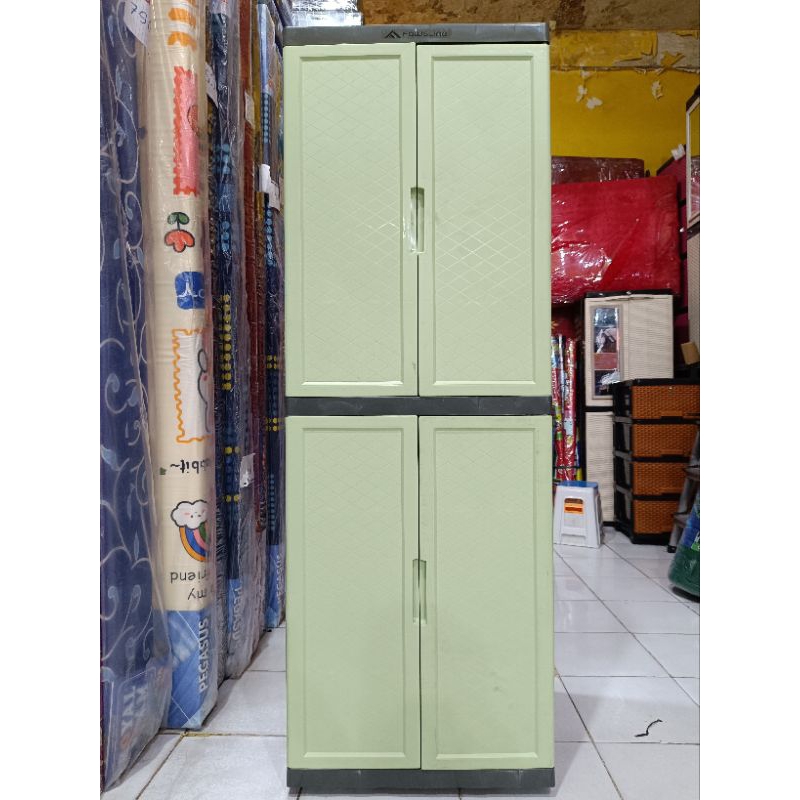 Lemari plastik fawsline s4