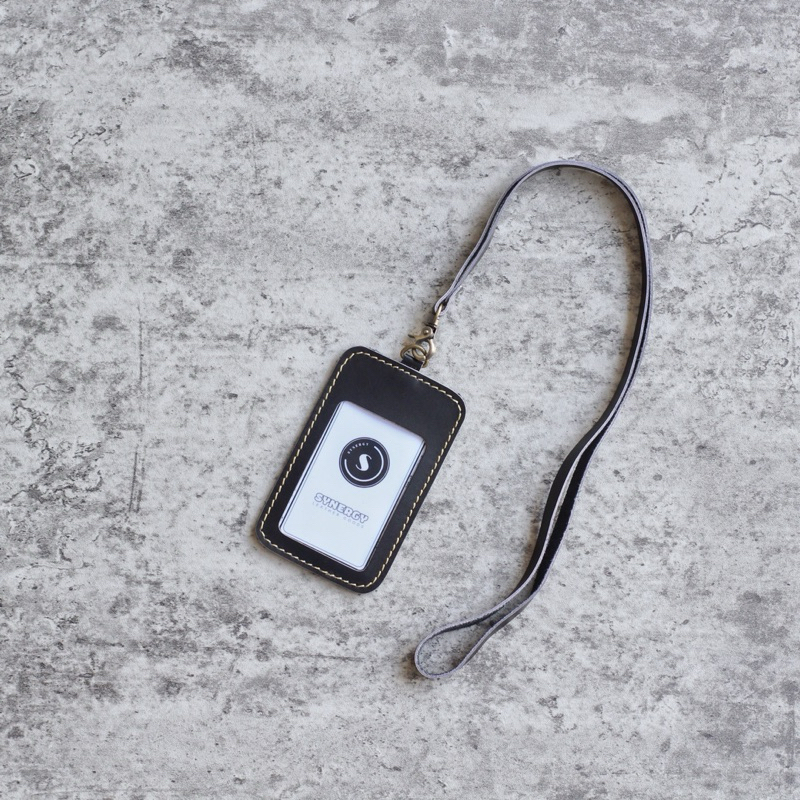 

ID Card Holder Kulit - Lanyard Name Tag Kulit Asli - Gantungan ID Card Kulit